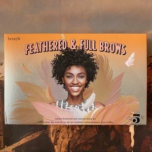 Benefit Feathered & Full Brows Kit (Shade 5)